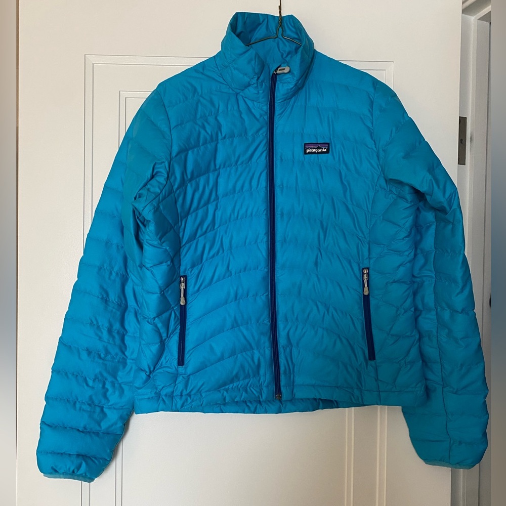 Patagonia Teal Blue Lightweight Down Jacket